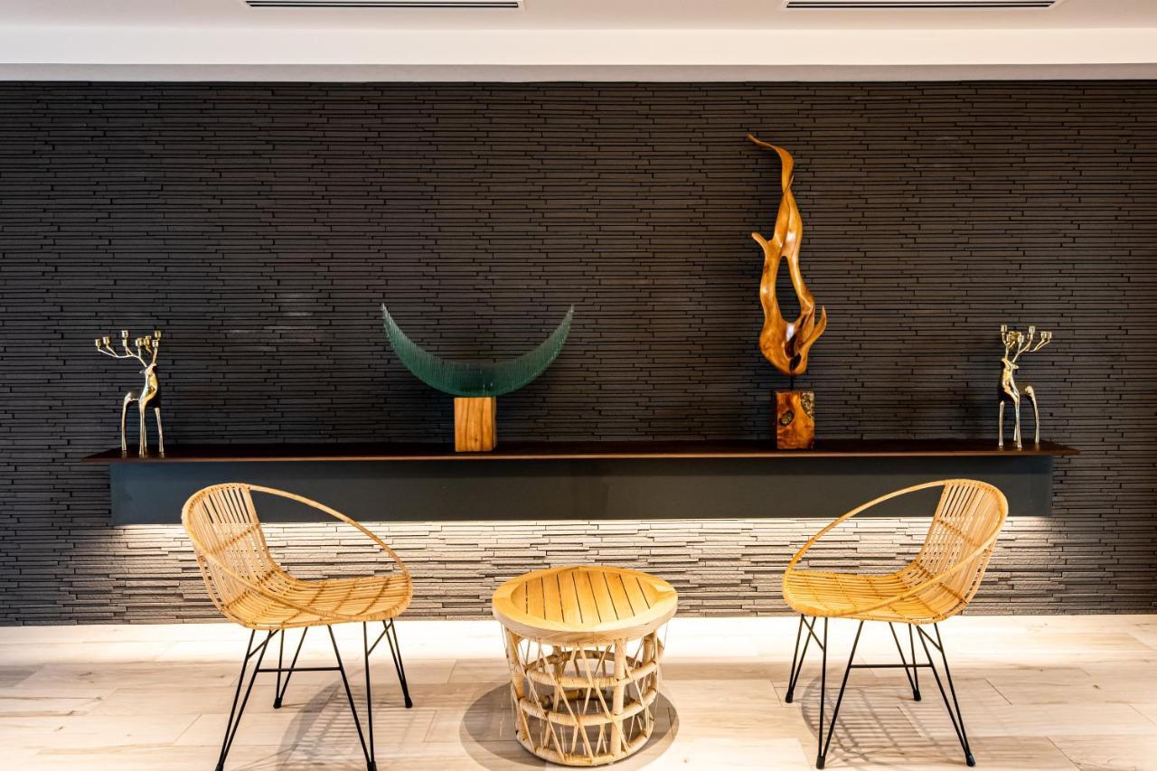 פוקואוקה Tomariehotel & Condominium מראה חיצוני תמונה